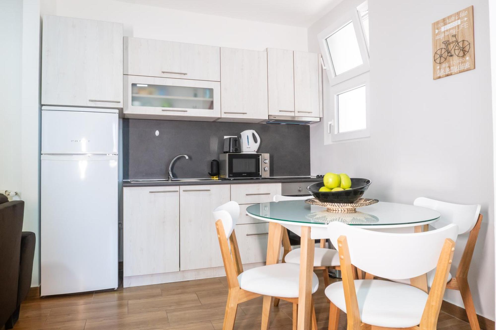 Apartment Wake Up For 4 Belgrado Esterno foto
