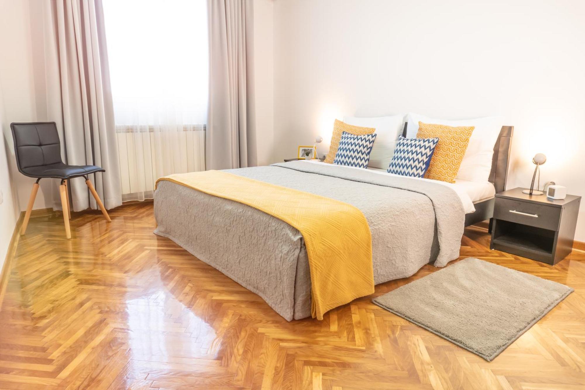 Apartment Wake Up For 4 Belgrado Esterno foto